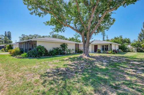 3360 Ramblewood Drive S, SARASOTA, FL, 34237 | Card Image