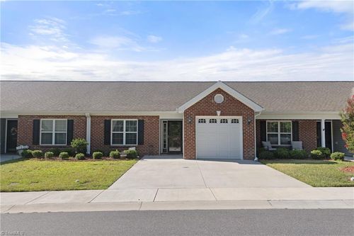 204 Oak Ridge Dr, Archdale, NC, 27263-4580 | Card Image