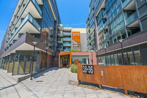 516-38 Howard Park Ave, Toronto, ON, M6R0A7 | Card Image