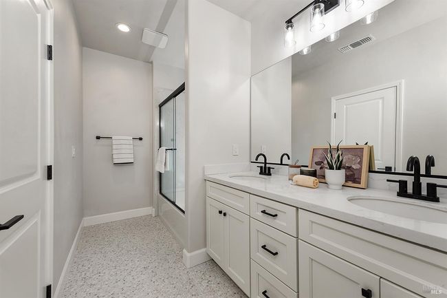 14610 Jomark Ln, House other with 4 bedrooms, 3 bathrooms and 4 parking in Occidental CA | Image 30