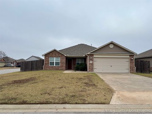 25409 E 93rd Pl S, Broken Arrow, OK, 74014-7877 | Card Image