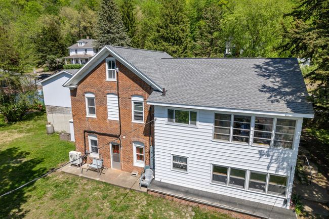 Exterior of home - Walk Out | Image 29
