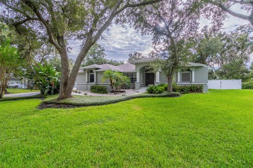 6745 Forestwood Dr W, LAKELAND, FL, 33811-2417 | Card Image