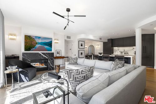 apt-306-122 N Clark Dr, West Hollywood, CA, 90048-6314 | Card Image