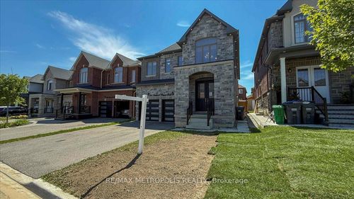 84 Iceland Poppy Trail, Brampton, ON, L7A0N3 | Card Image