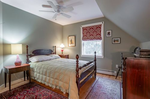 9 Falcon Ln, Warren, NH, 03279-4460 | Card Image