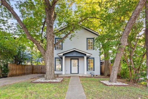 611 W Johanna St, Austin, TX, 78704-4125 | Card Image