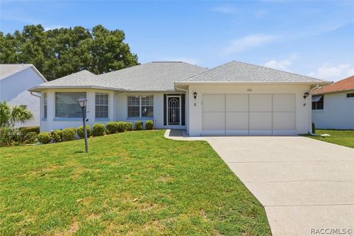 685 W Colbert Ct, BEVERLY HILLS, FL, 34465-8742 | Card Image