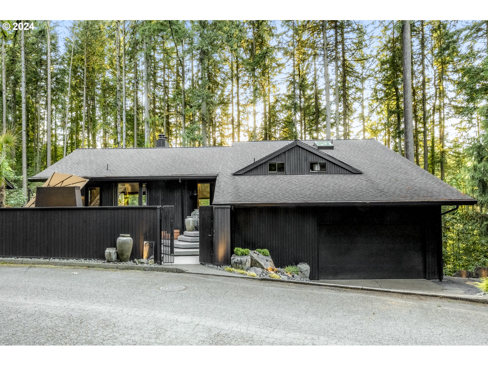 Humphrey Park Rd, Portland, OR 97221