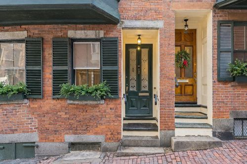 121 Pinckney St, Boston, MA, 02114 | Card Image