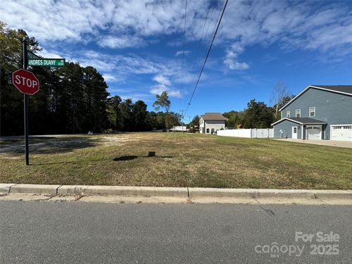 10130 Andres Duany Dr, Huntersville, NC, 28078-0088 | Card Image