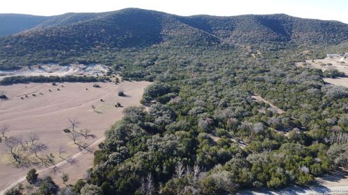 1611 Walter White Ranch Rd, Leakey, TX, 78873 | Card Image