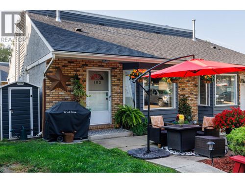 102-3155 Gordon Dr, Kelowna, BC, V1W3N5 | Card Image