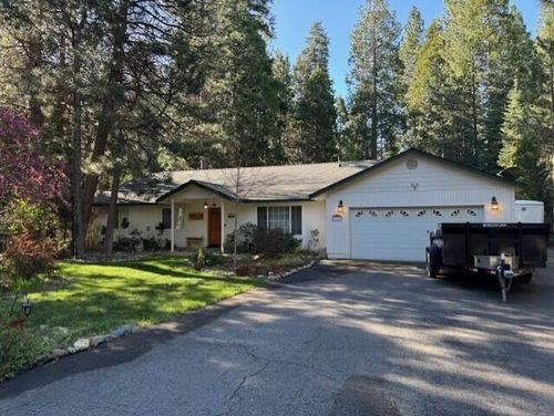 37189 Galena Cir, Burney, CA, 96013-4256 | Card Image