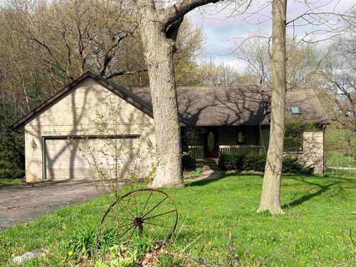 481 Marstonmoor Rd, DAVIS, IL, 61019-9522 | Card Image