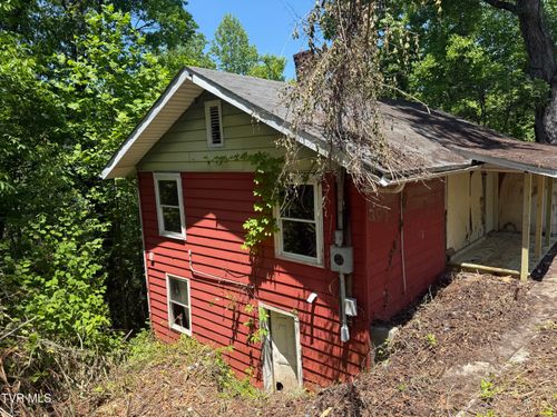 209 4th Street, Appalachia, VA, 24216 | Card Image