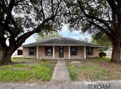 3636 Redlands Dr, Baton Rouge, LA, 70814-5245 | Card Image