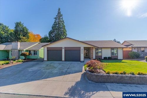 4562 Johnisee Ct Ne, Salem, OR, 97305-2034 | Card Image