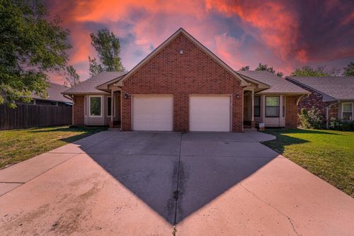 9425/9427 E Longlake, Wichita, KS, 67207 | Card Image