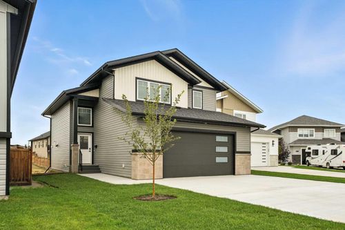 25 Murphy Close, Blackfalds, AB, T4M0H5 | Card Image