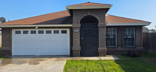 8494 Orlando Ct, San Joaquin, CA, 93660-9678 | Card Image