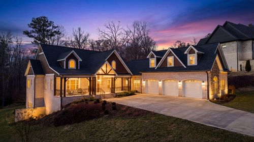 717 Pembridge Cir Nw, Cleveland, TN, 37312-4281 | Card Image