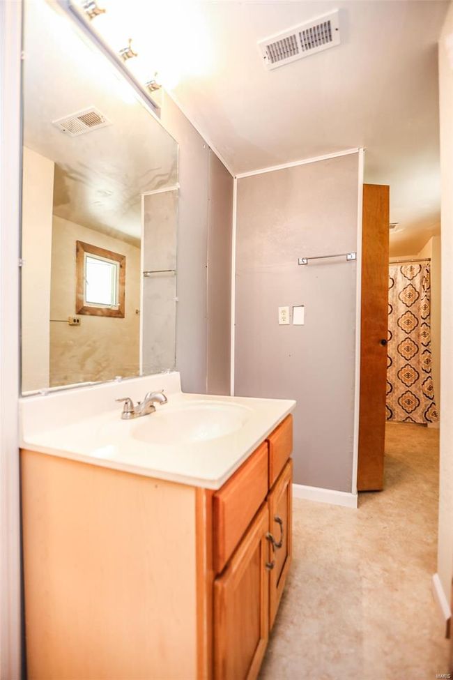 5507 Sassafras Ln, House other with 6 bedrooms, 3 bathrooms and 9 parking in High Ridge MO | Image 19