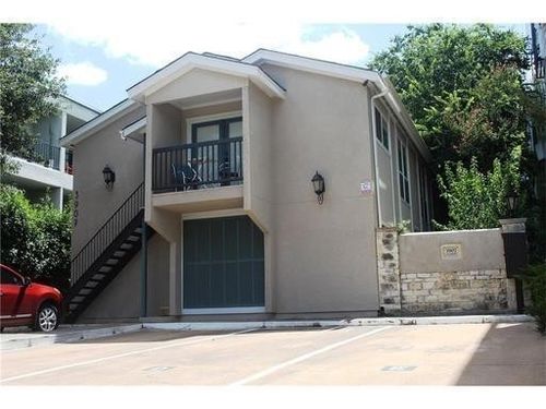 7-3907 Gilbert Ave, Dallas, TX, 75219-3806 | Card Image