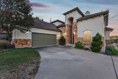 22000 Briarcliff Drive, House other with 4 bedrooms, 2 bathrooms and 2 parking in Spicewood TX | Image 3