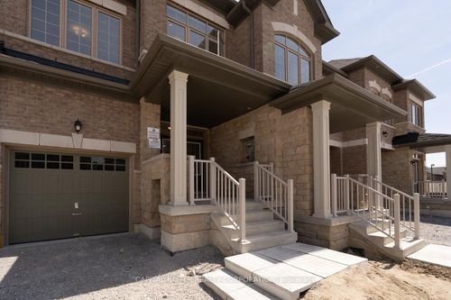 557 Barons St, Kleinburg, ON, L4H5C3 | Card Image