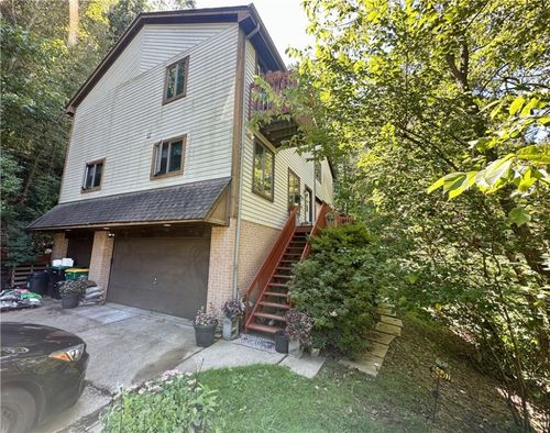 513 Sandra Ln, Cheswick, PA, 15024-4017 | Card Image