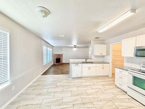 2809 Briargrove Ln, McKinney, TX, 75071-2739 | Card Image