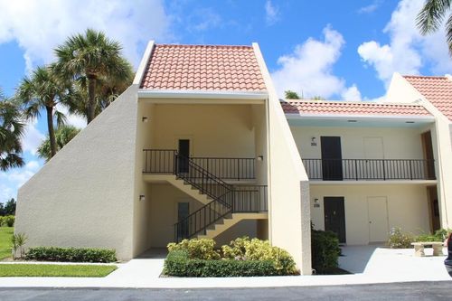 apt-b101-1705 Presidential Way, West Palm Beach, FL, 33401-1830 | Card Image