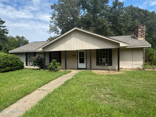 5424 Brookhollow Dr, Jackson, MS, 39212-2029 | Card Image