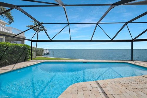 3111 Se 22nd Pl, CAPE CORAL, FL, 33904-4032 | Card Image