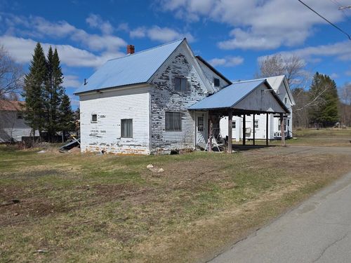 69 Cleaves Street, Island Falls, ME, 04747 | Card Image