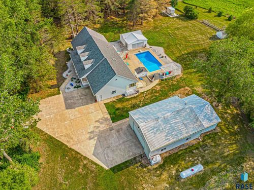 24105 461st Ave Avenue, Chester, SD, 57016 | Card Image