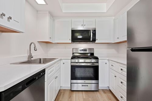 apt-d-313 Northgate Drive, GOLETA, CA, 93117 | Card Image