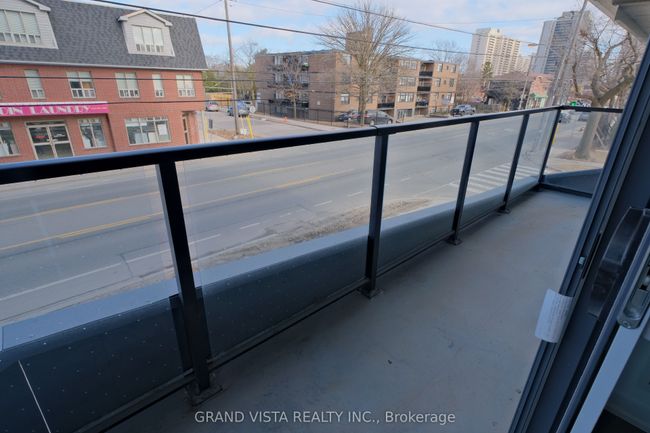 209 - 556 Marlee Ave, Condo with 1 bedrooms, 1 bathrooms and null parking in North York ON | Image 10