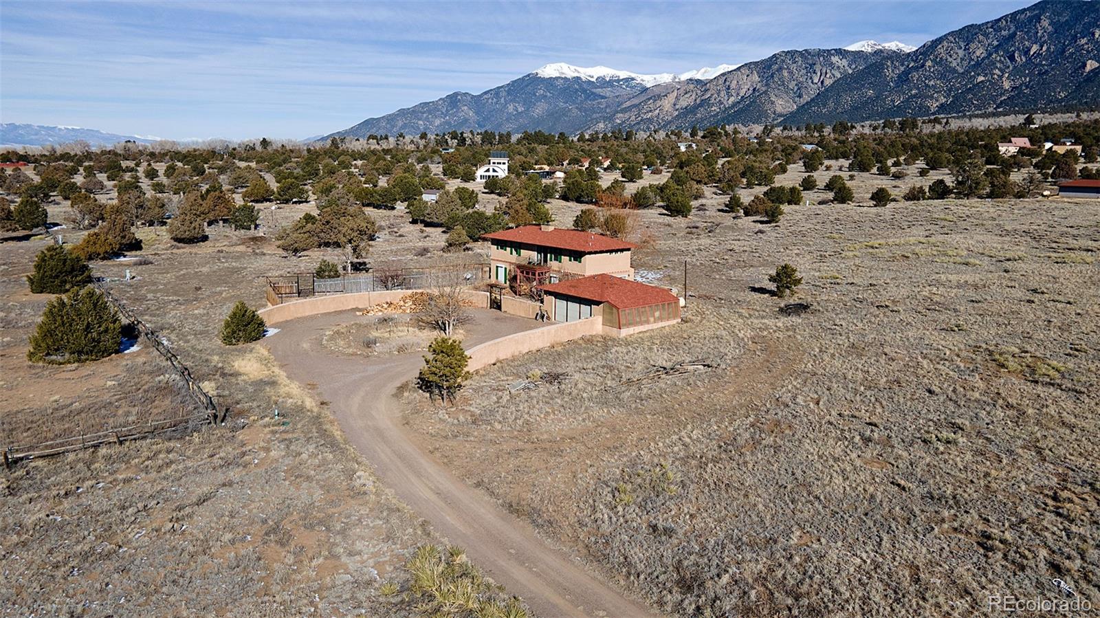 Residential in Crestone 2