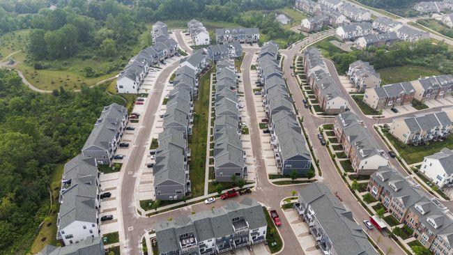 2946 Corston Rd, Condo with 4 bedrooms, 4 bathrooms and null parking in Ann Arbor MI | Image 46