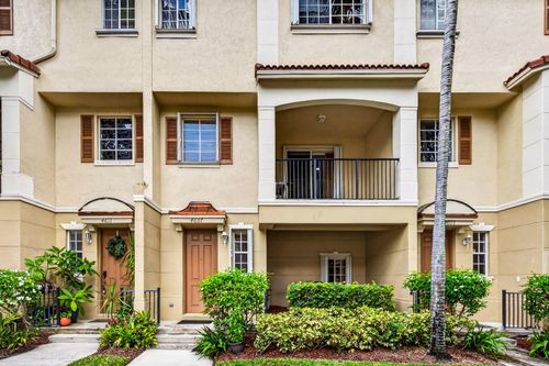 4607 Danson Way, Delray Beach, FL, 33445-3553 | Card Image