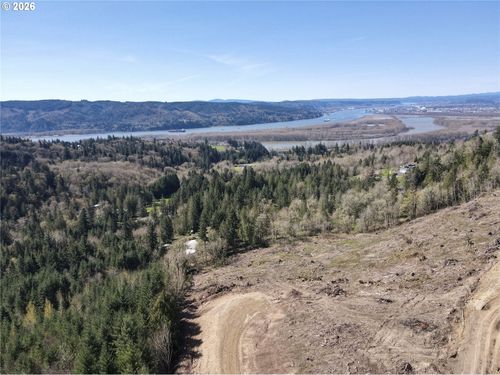 561 Kool Rd, Kelso, WA, 98626 | Card Image