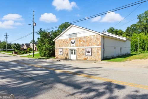 303 N Pond St, Toccoa, GA, 30577-1920 | Card Image