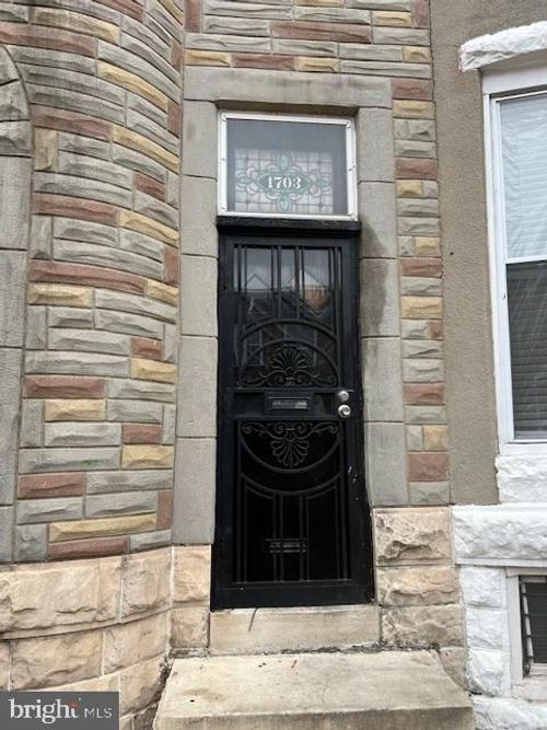 1703 E Lafayette Ave, BALTIMORE, MD, 21213-2325 | Card Image