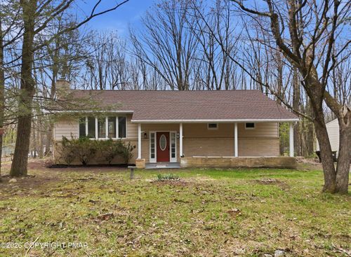 8749 Kings Way, Kunkletown, PA, 18058-1712 | Card Image