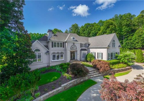 1055 Hedgerose Ln, Roswell, GA, 30075-1897 | Card Image