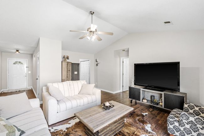 308 Juniper Leaf Way, House other with 3 bedrooms, 2 bathrooms and null parking in Greer SC | Image 8