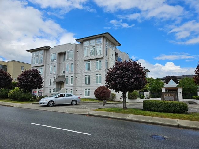 407 - 32075 George Ferguson Way, Condo with 2 bedrooms, 2 bathrooms and 1 parking in Abbotsford BC | Image 1