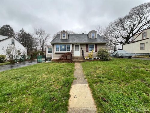 13 Sheridan Ave, East Brunswick, NJ, 08816-4344 | Card Image